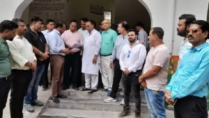 01_09_2023-traders_protest_in_tehsil_